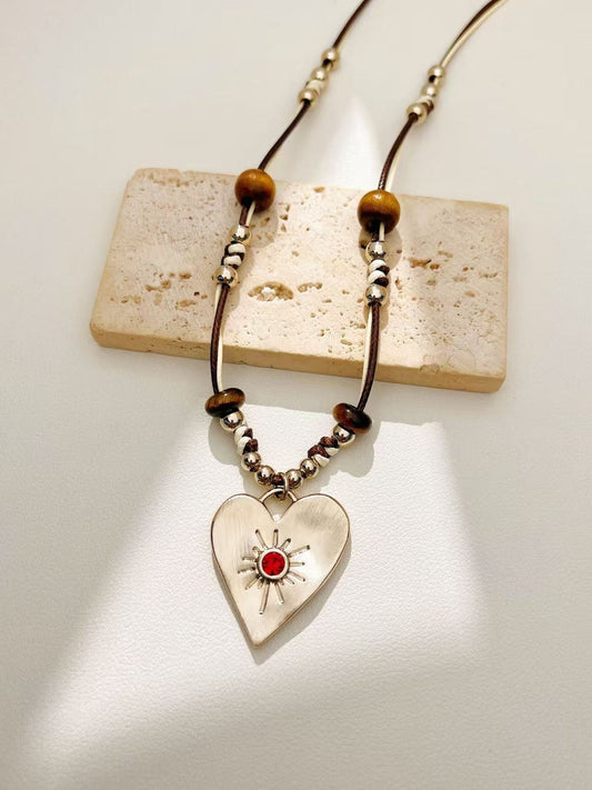 Original Niche Design Vintage Heart Pendant Necklace